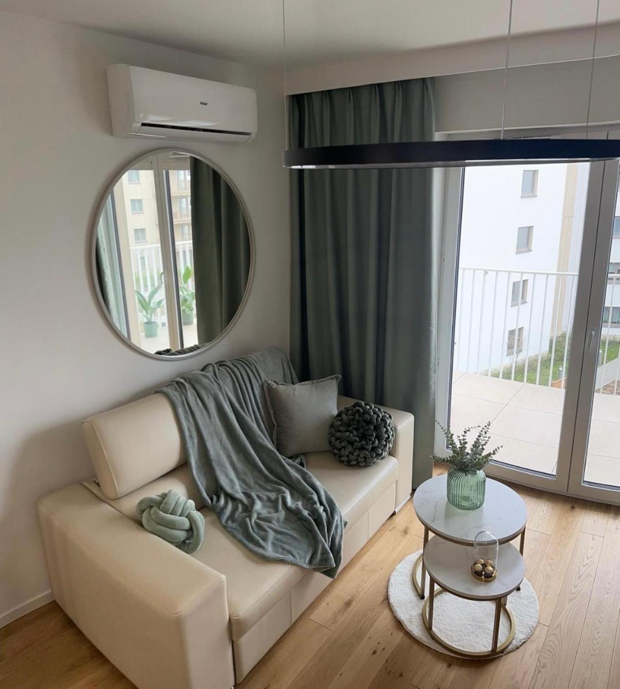 Luxury Modern Apartment,quiet Place Near To The Airport Apartament